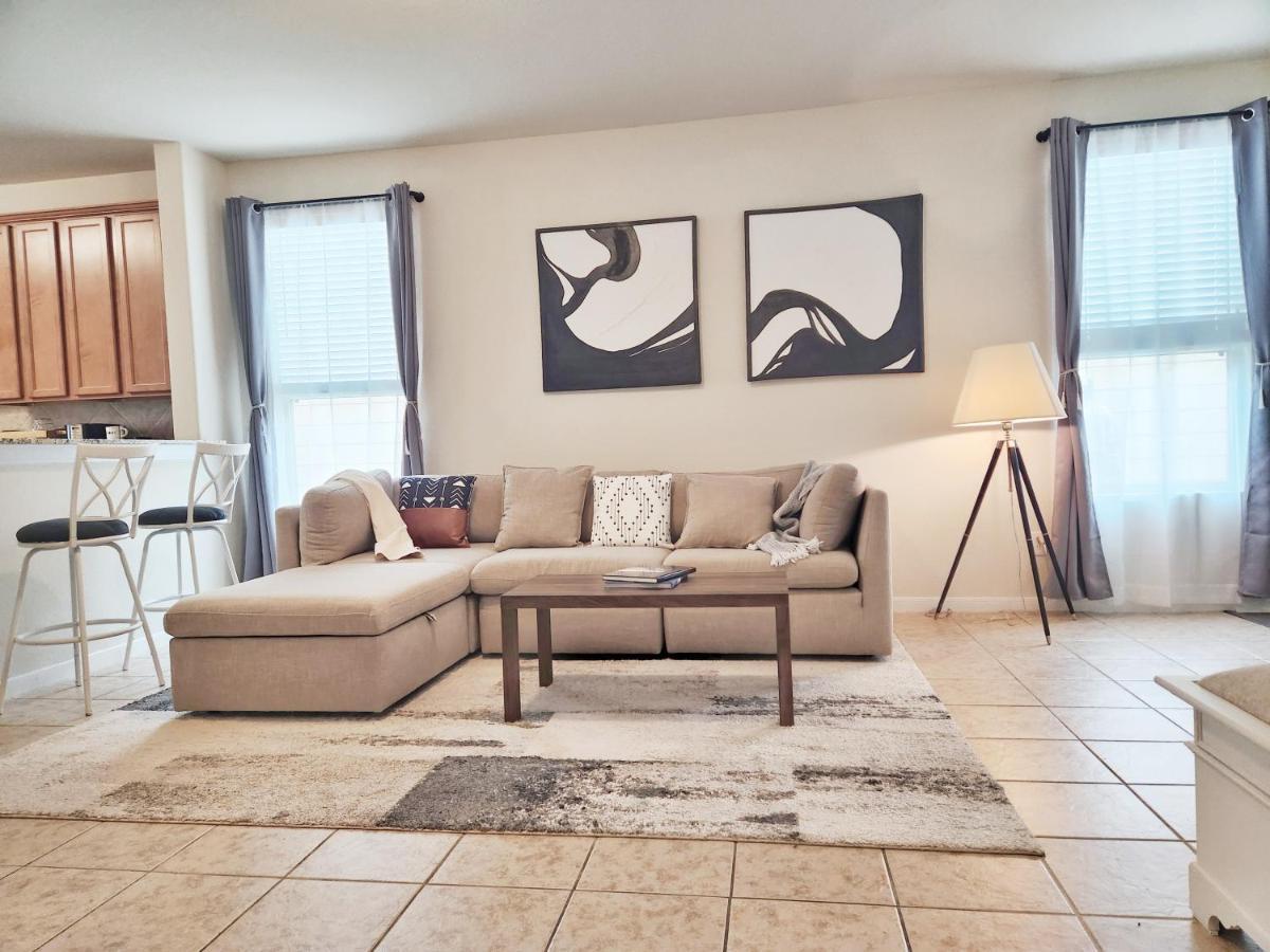 4 Bedroom Home Near Downtown Med Center Nrg Stadium Pearland Skyview Long By Ion Rentals Х'юстон Екстер'єр фото