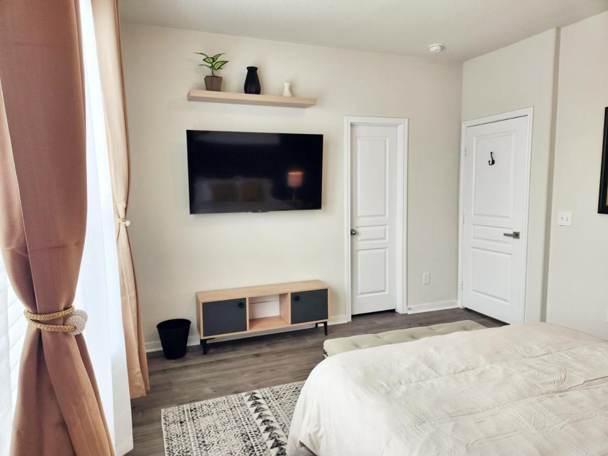 4 Bedroom Home Near Downtown Med Center Nrg Stadium Pearland Skyview Long By Ion Rentals Х'юстон Екстер'єр фото