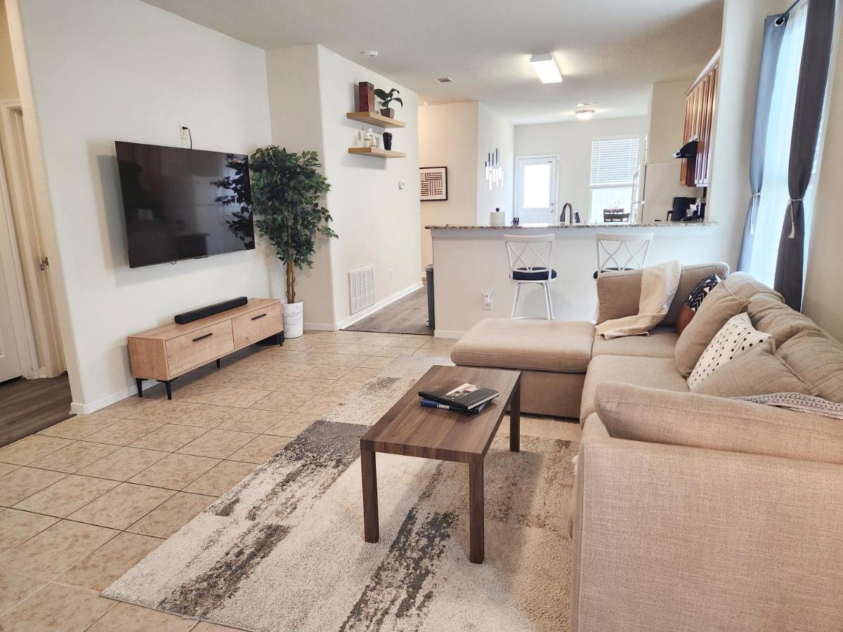 4 Bedroom Home Near Downtown Med Center Nrg Stadium Pearland Skyview Long By Ion Rentals Х'юстон Екстер'єр фото
