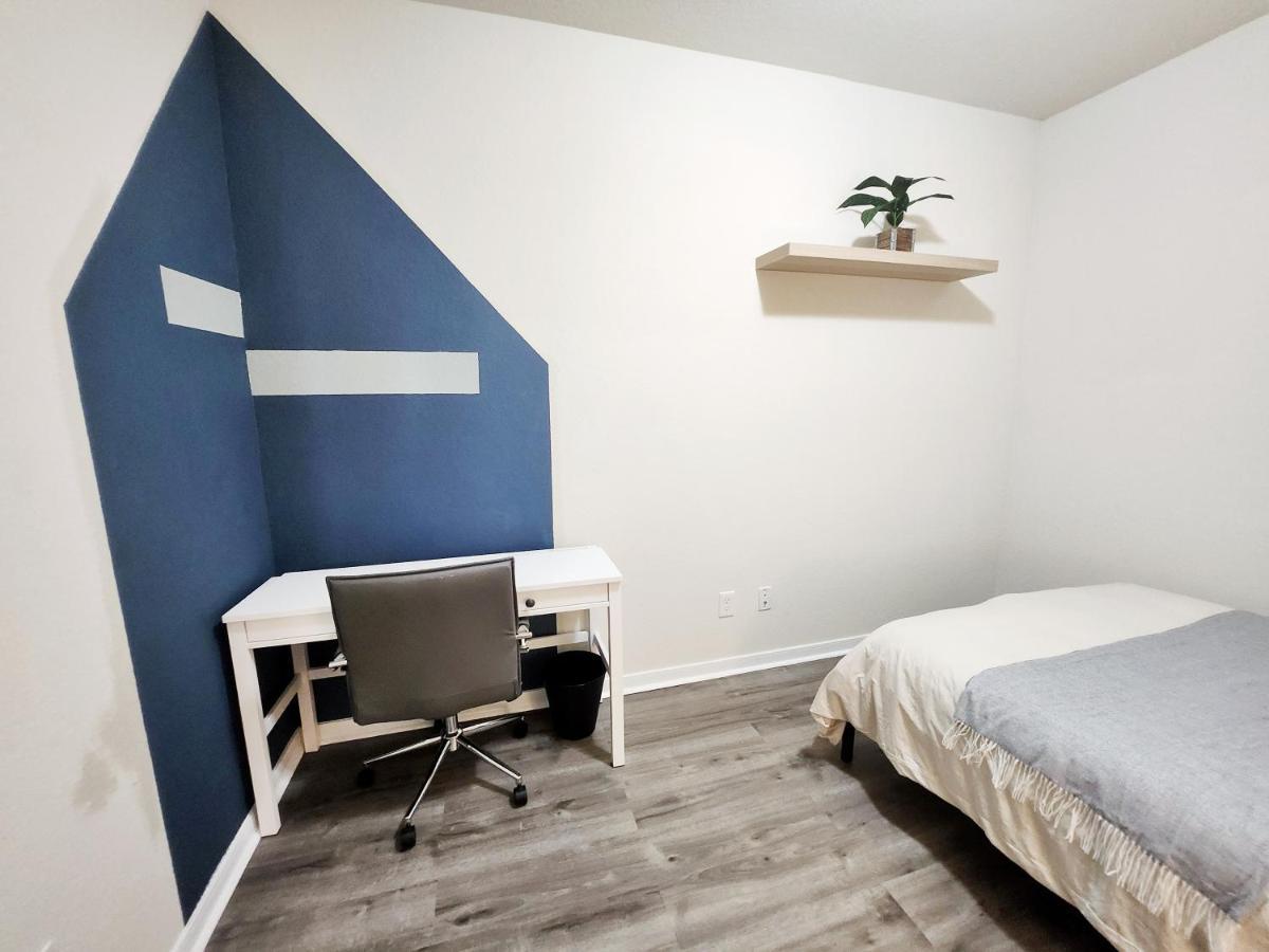 4 Bedroom Home Near Downtown Med Center Nrg Stadium Pearland Skyview Long By Ion Rentals Х'юстон Екстер'єр фото