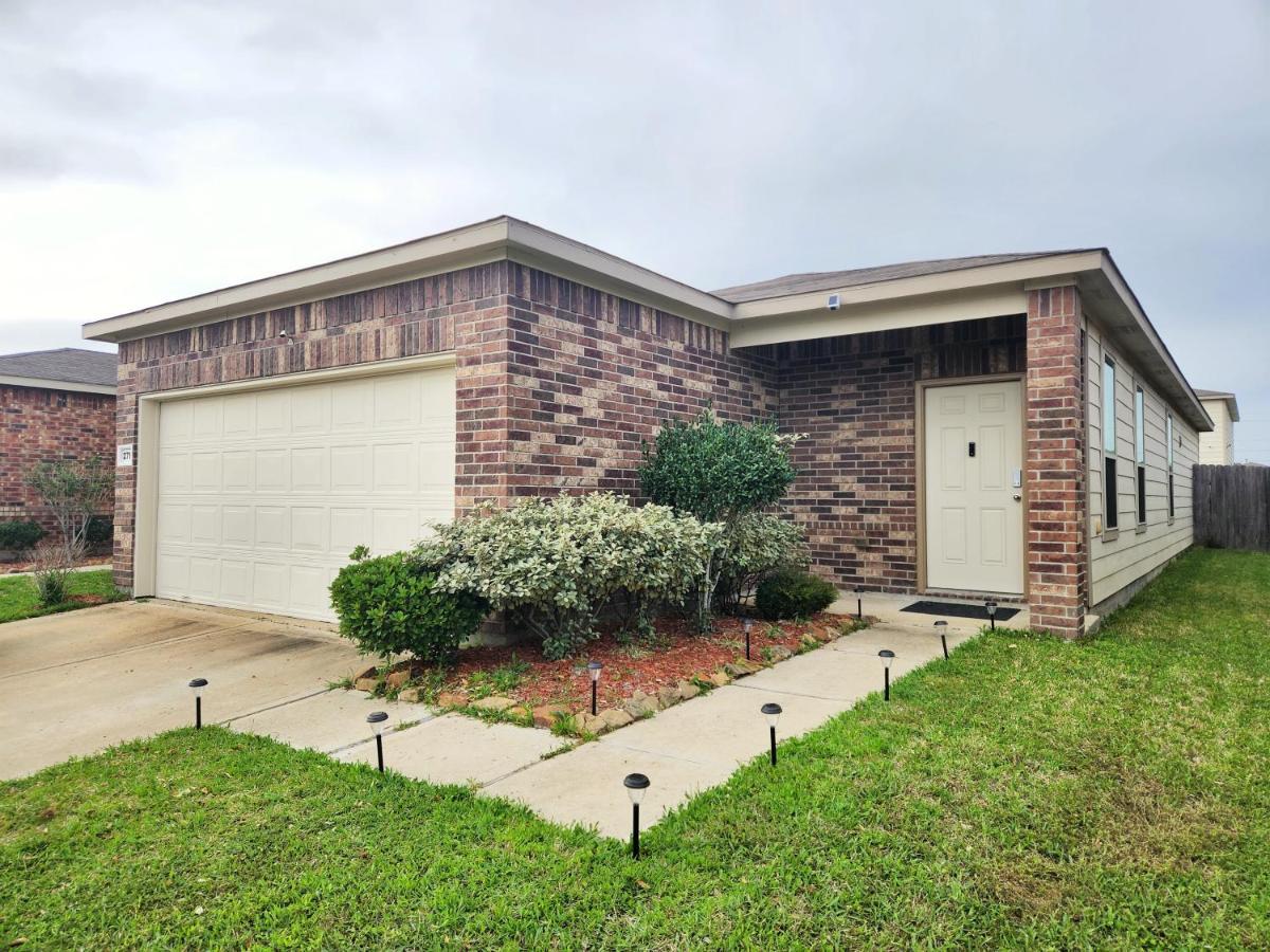 4 Bedroom Home Near Downtown Med Center Nrg Stadium Pearland Skyview Long By Ion Rentals Х'юстон Екстер'єр фото